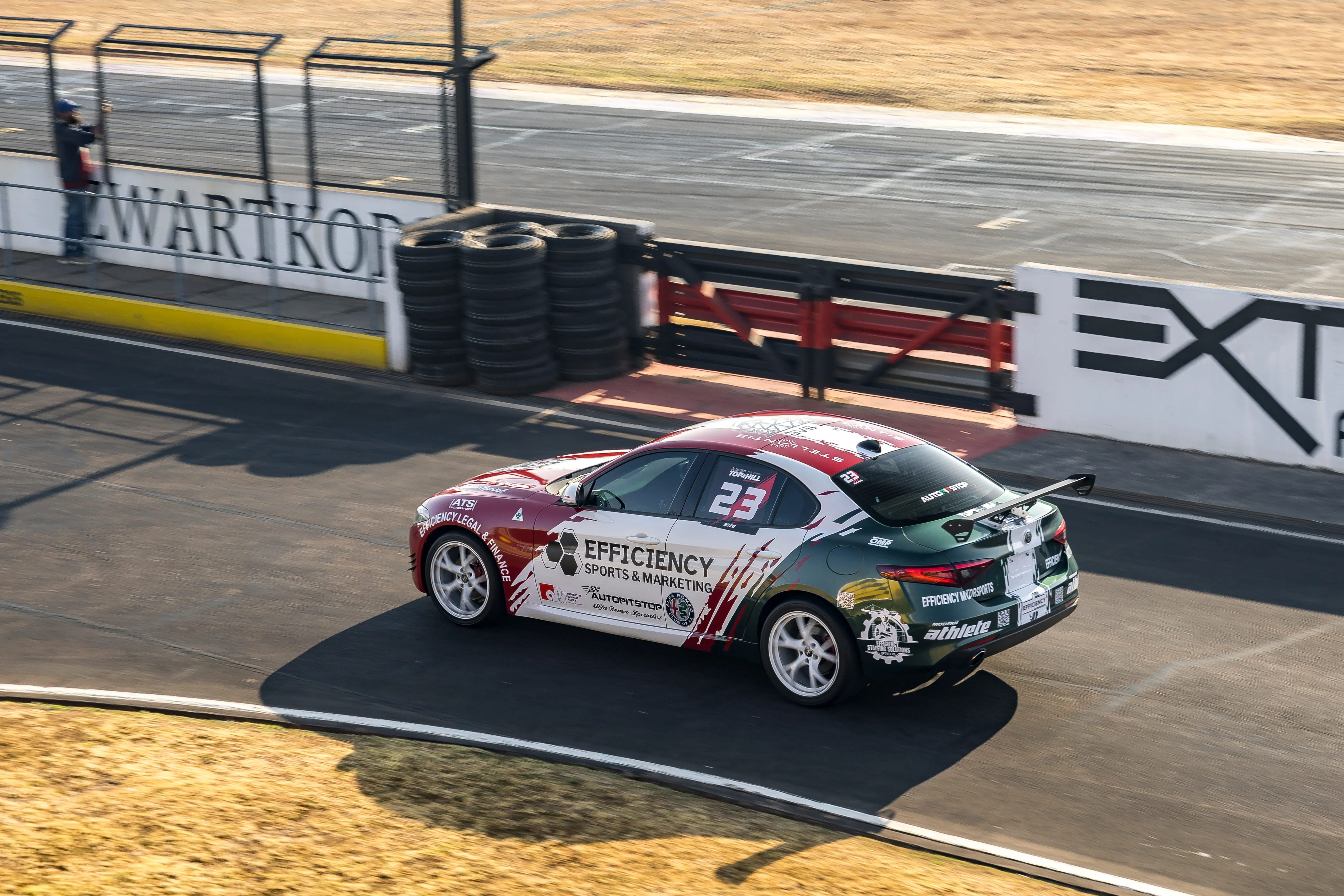 Race Giulia Pit